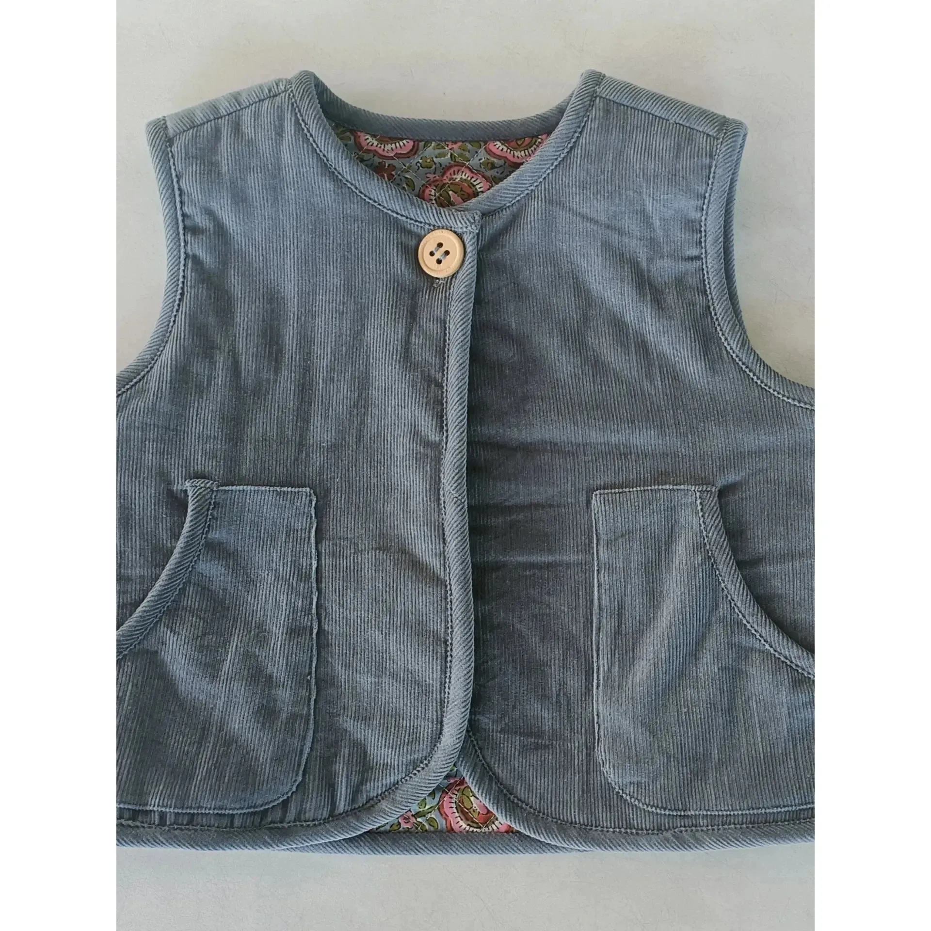 Yo Baby Reversible Solid Grey Corduroy & Grey Floral Print Quilted Vest
